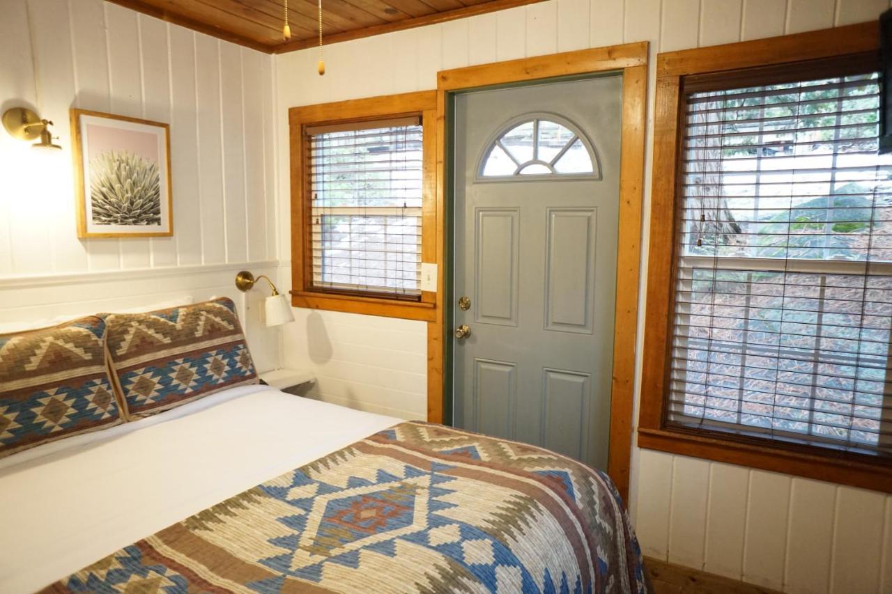 Shaver Lake Village Hotel Exteriér fotografie