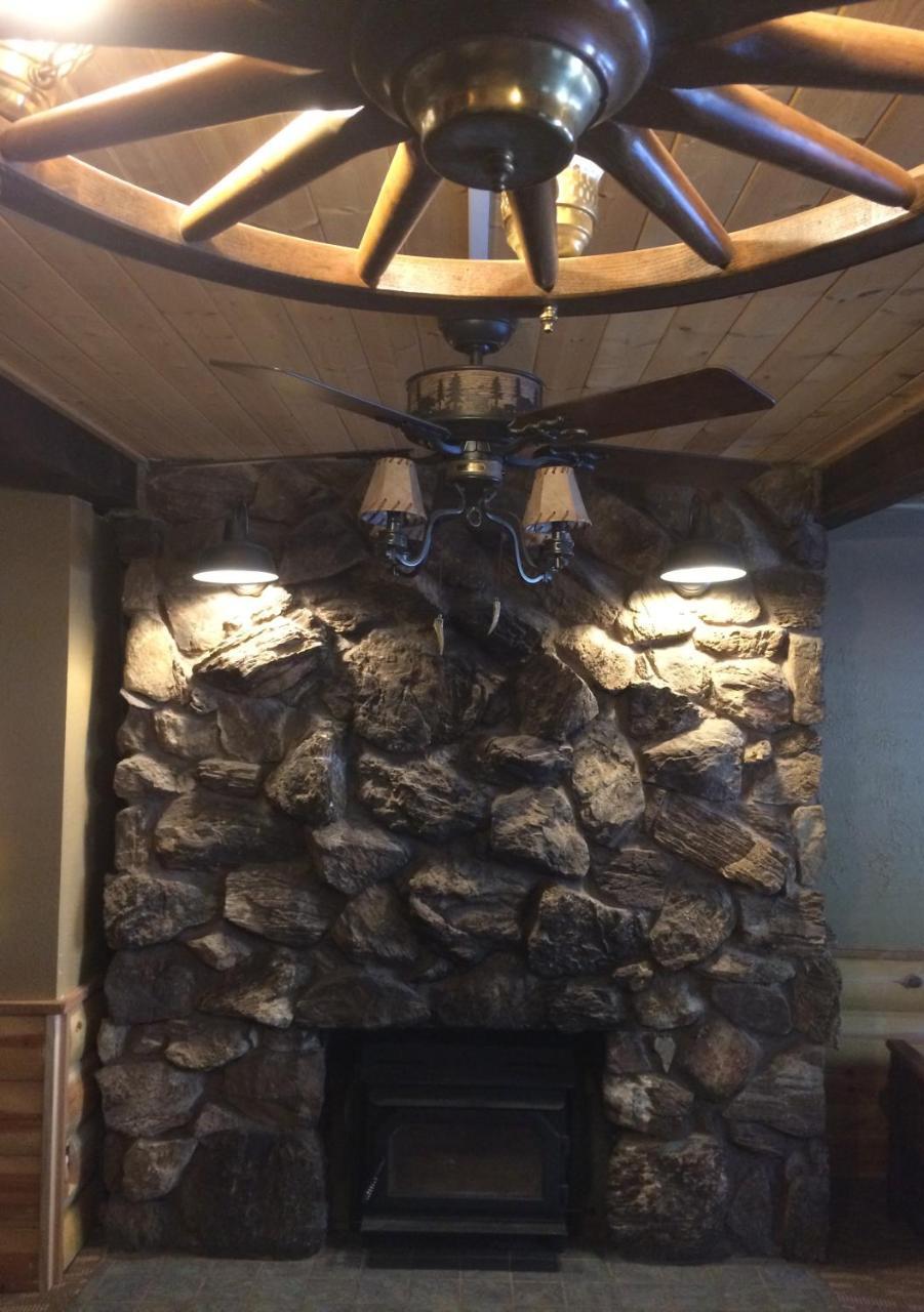 Shaver Lake Village Hotel Exteriér fotografie